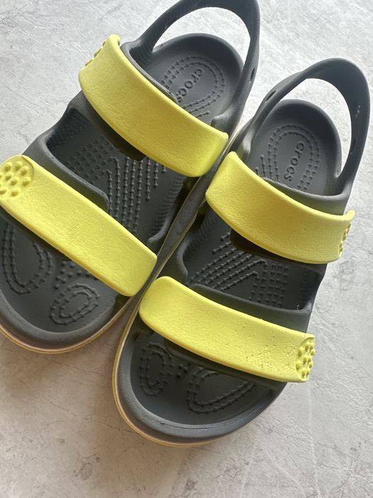 Crocs c13 sandaly