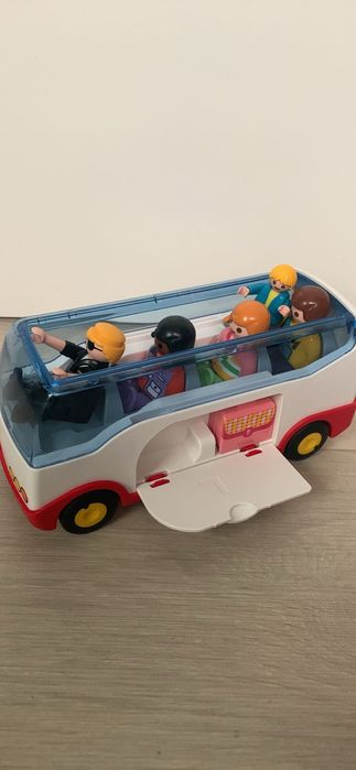 Playmobil autocarro e 4 figuras