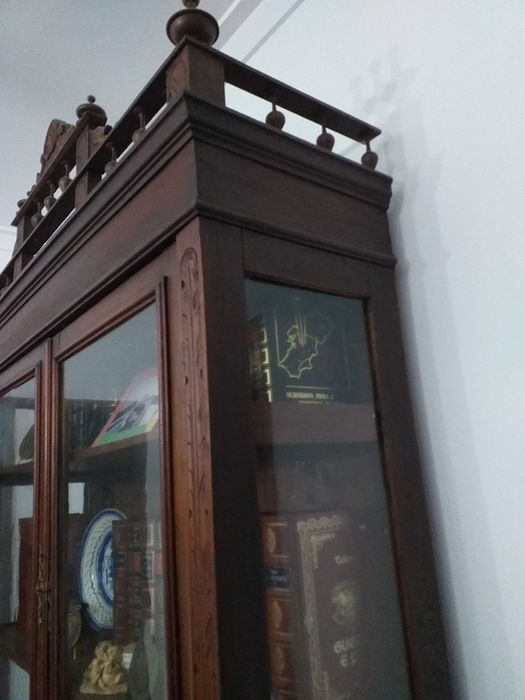 Louceiro Henrique II todo de origem