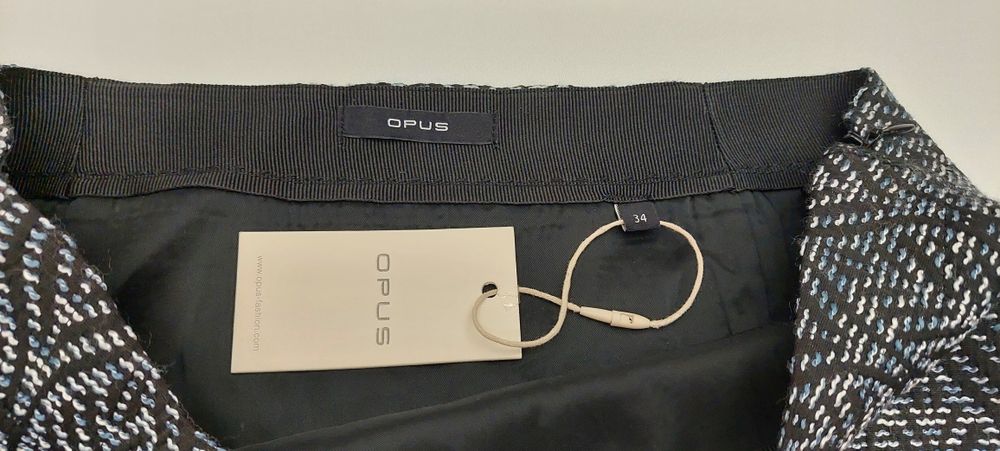 Damska spódniczka mini Opus - NOWA