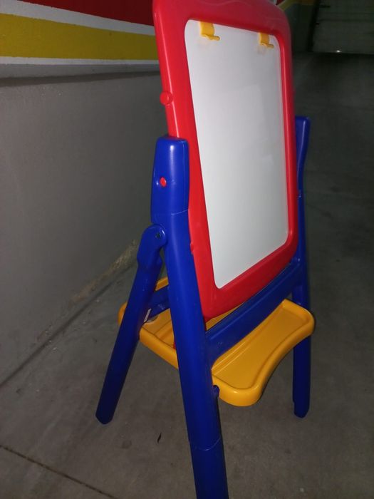Quadro giz e magnético para crianças