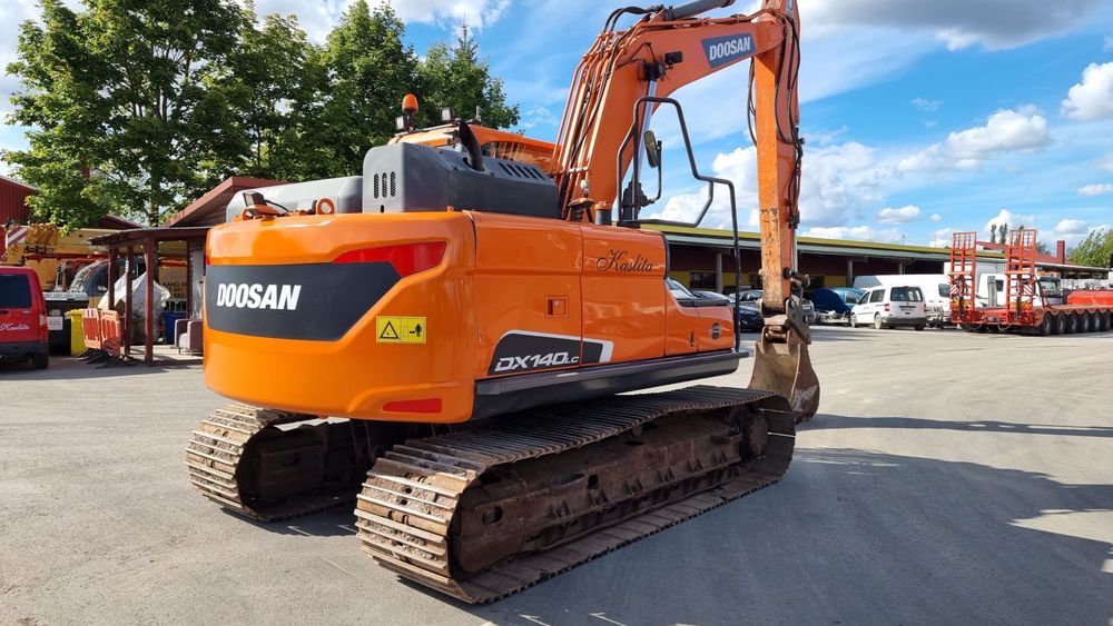 Экскаватор Doosan DX 140 LC 2020
