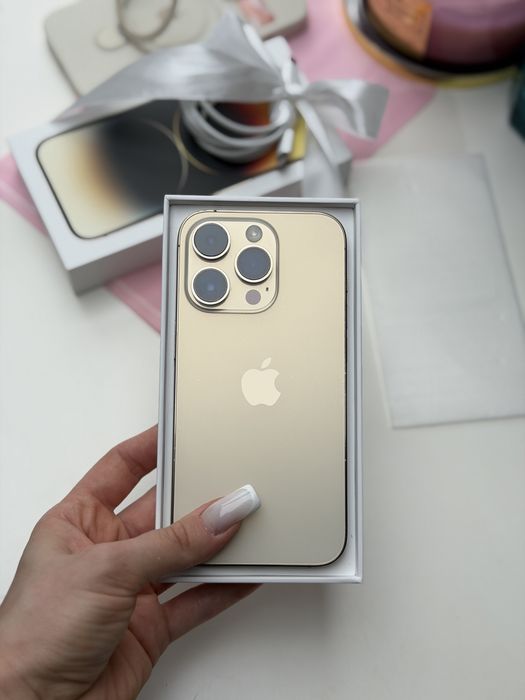 Iphone 14 pro w idealnym stanie