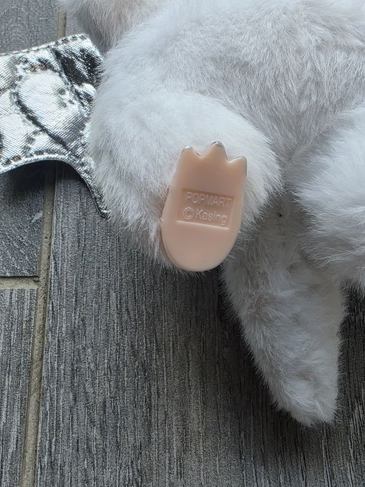 Labubu angel novo , embalado e selado