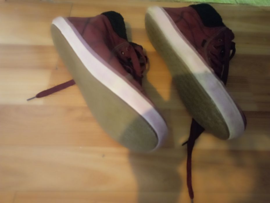 Ботіночки бурдові 41 розміру