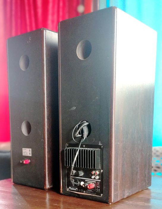 Активна акустична система Microlab solo 7
