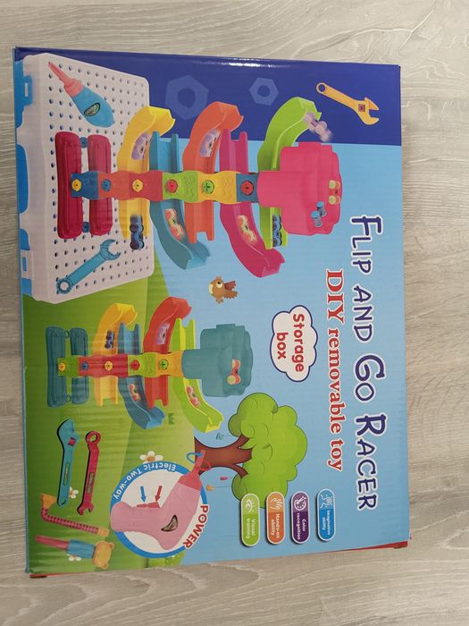 Конструктор, трек, інструменти