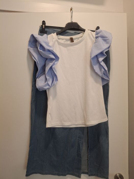 Conjunto saia e blusa