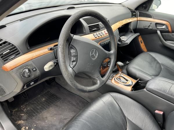 Para peças MERCEDES-BENZ Classe S (W220)