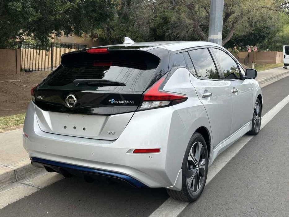 Nissan LEAF SL Plus      2020