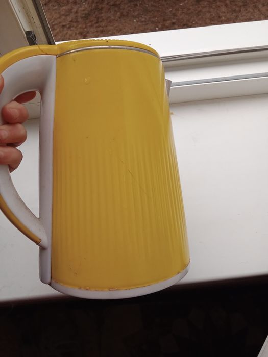 Продам электрочайник