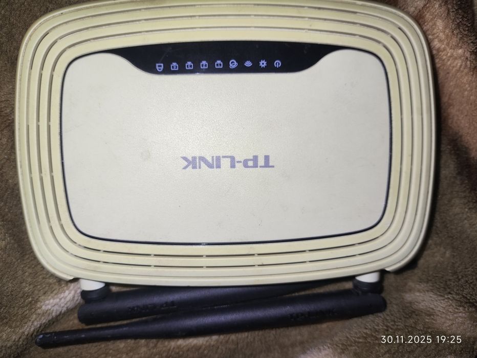 Продам роутер tplink wr841N
