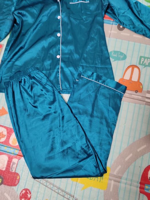 Піжама жіноча атласна