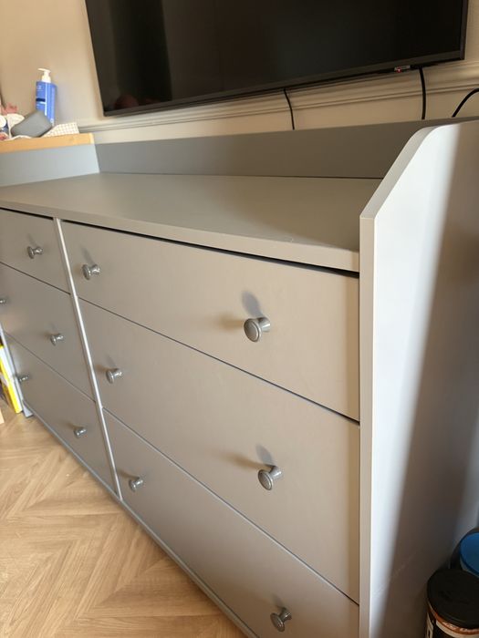 Cómoda Ikea HAUGA
