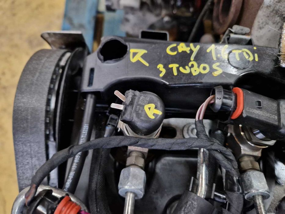 Motor usado CAY VW GOLF VI 6 1.6 TDI 105CV CAYC 3 Tubos SEAT AUDI