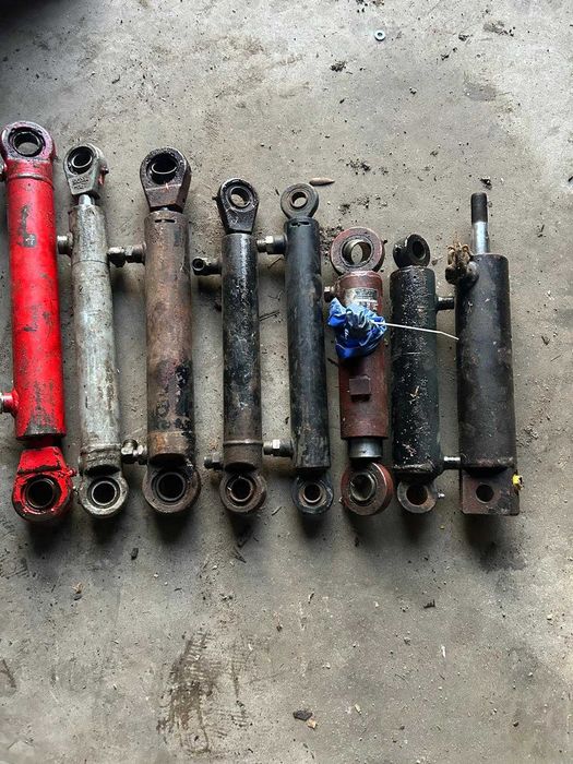 siłownik hydrauliczny dwustronny dwukierunkowy