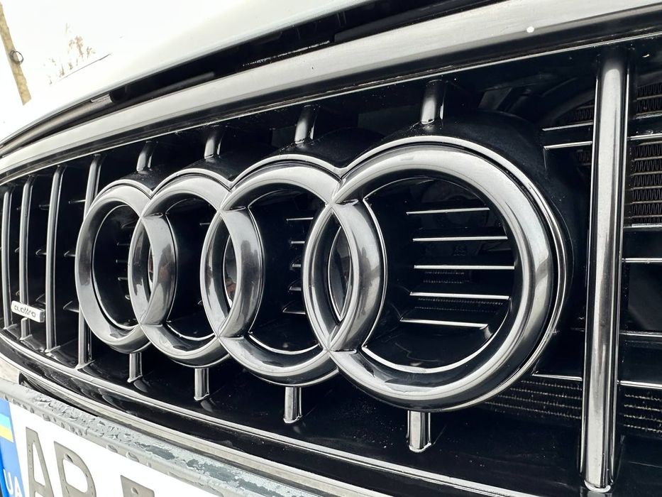 Продам/Обміняю Audi Q7 Premium Plus