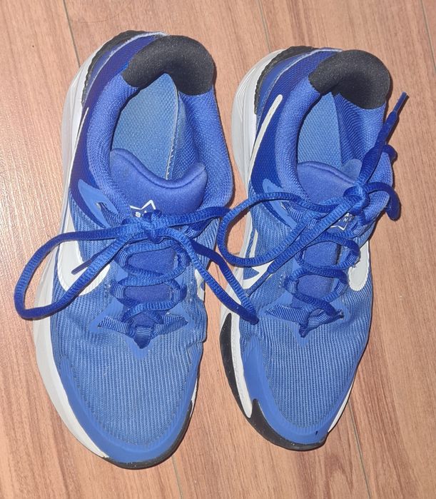 Ténis Nike azuis - tamanho 37.5