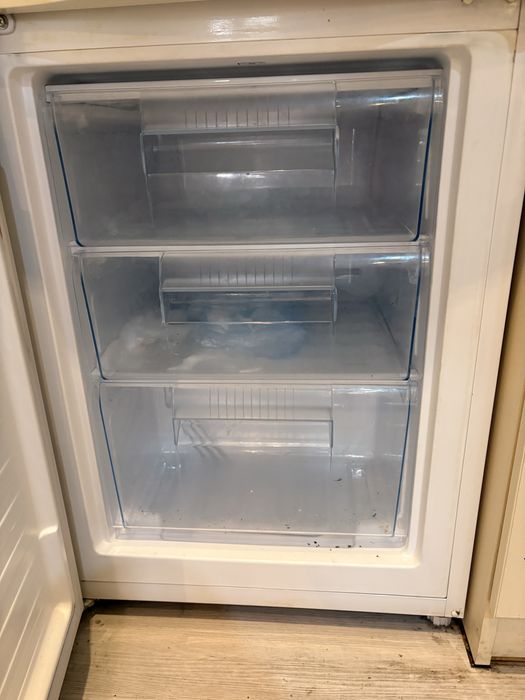 Lodówka wolnostojąca używana