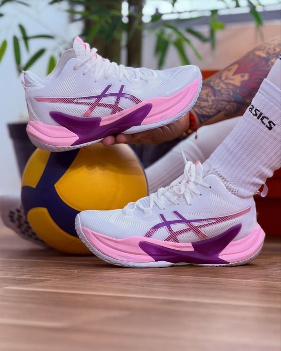 asics metarise 2 - купити товари моди та стилю - Ціна на OLX.ua