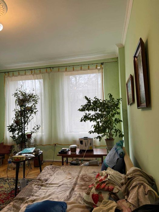 2-х кімнатна квартира, м. Жовква