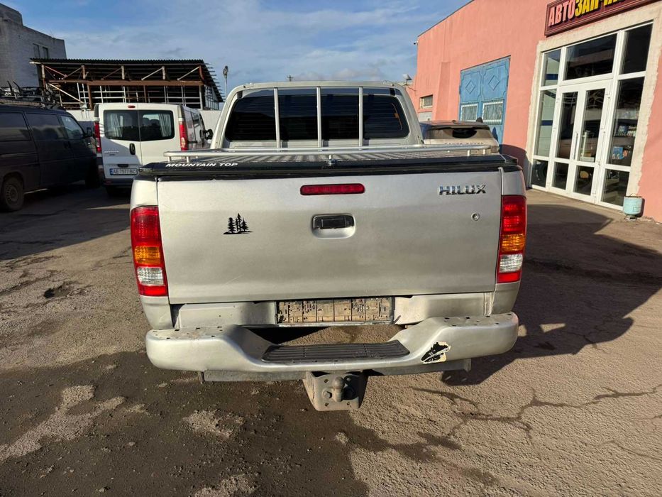 TOYOTA HILUX Кузов KUN25L Двигун 2,5 2KDFTV Мкпп Міст Розбірка