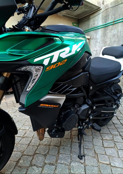 Benelli TRK 902 Stradalle