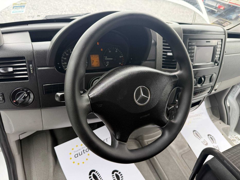 Mercedes-Benz Sprinter 2015p.