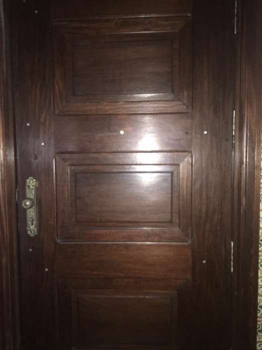 Sucupira-Porta c/ fechadura segurança-maciça de sucupira com ferragens