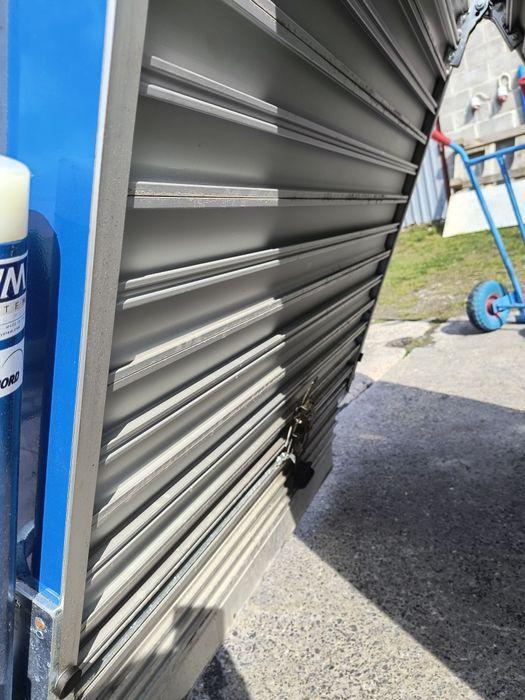 Rampa podjazdowa najazd do busa zabudowa WM system altec kurier