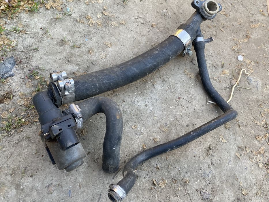 Bmw e46 доп насос антифризу, патрубки та штуцера охолодження для Бмв.