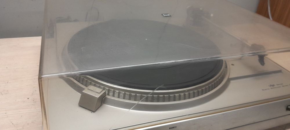 Gramofon DUAL CS 627 Q