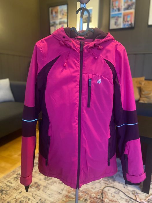 Зимова курточка фірми LOAP та штани фірми RADDER