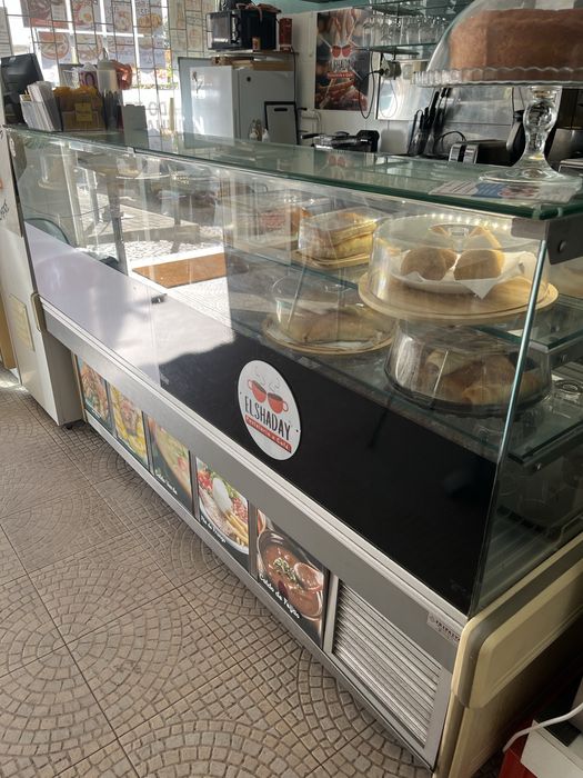 Vitrine refrigerada