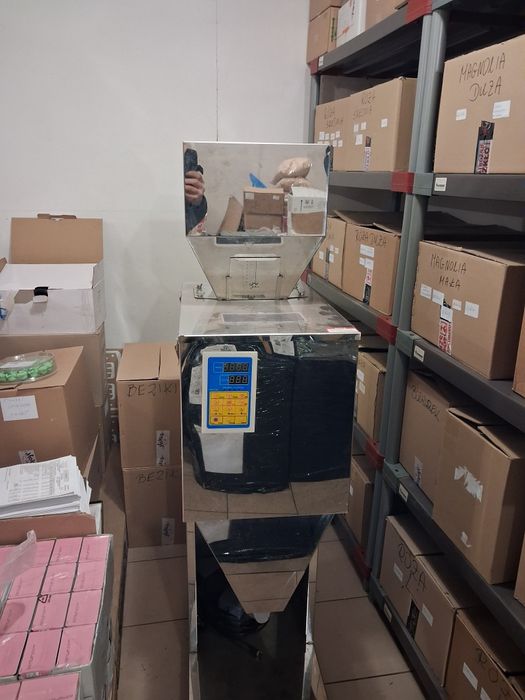Dozownik Wagowy Wibracyjny - Naważarka do mat. sypkich 0 - 3kg.