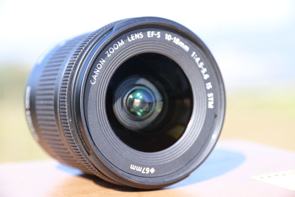 Canon EFS 10-18 mm F/4.5-5.6 IS STM