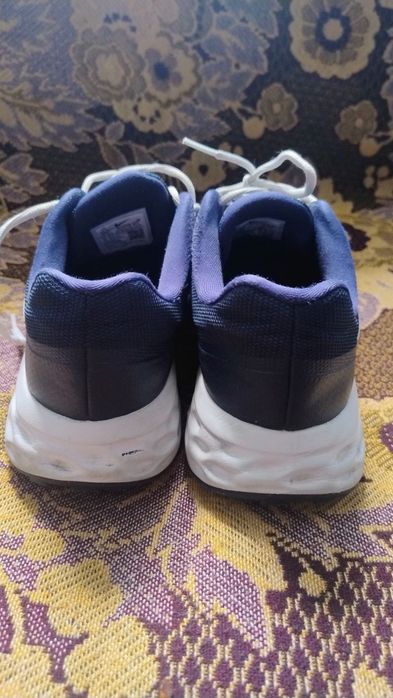Кросівки Nike Revolution 6 Оригінал 44.5 розмір (28.5 см) Ідеальн