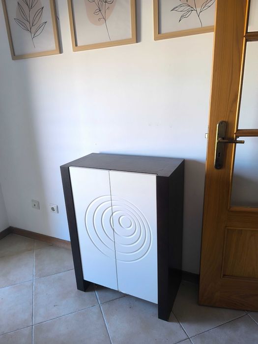 Artigos de casa, cama, máquina de lavar, ps4, sofá móvel para televisão