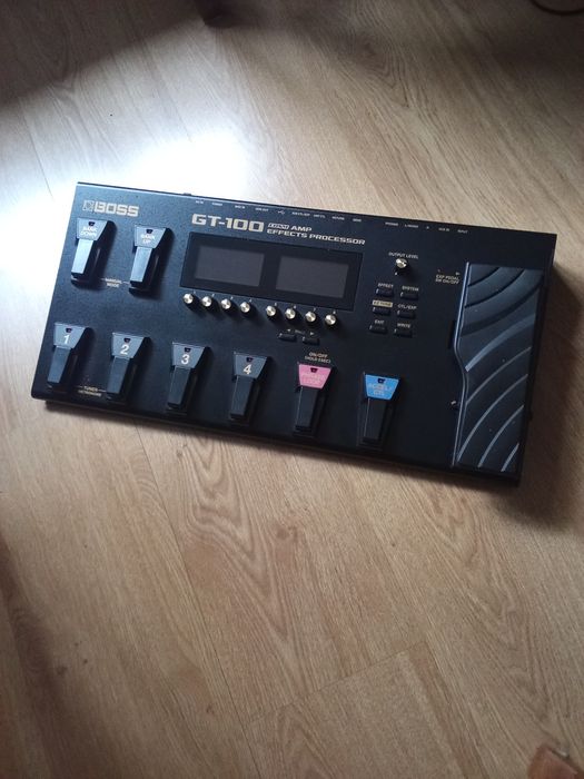 Dla Ciebie wszystko - boss gt 100 - w kategorii Instrumenty