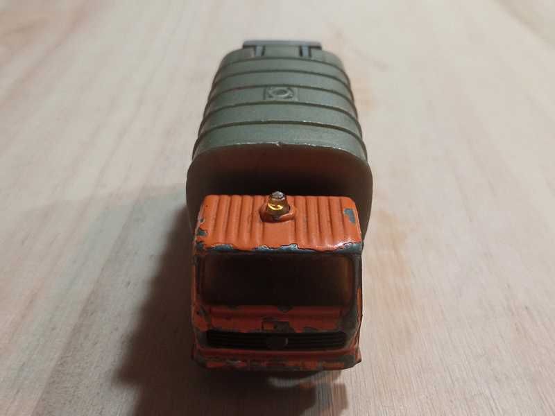 Mercedes-Benz Garbage Truck - Majorette