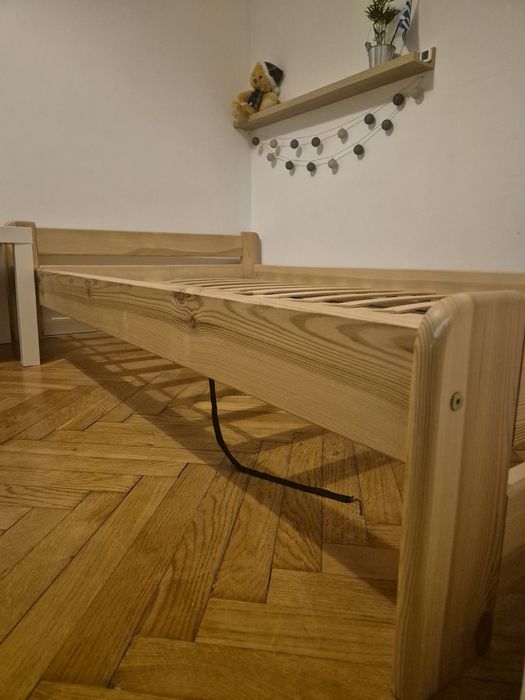 Rama łóżka sprzedam