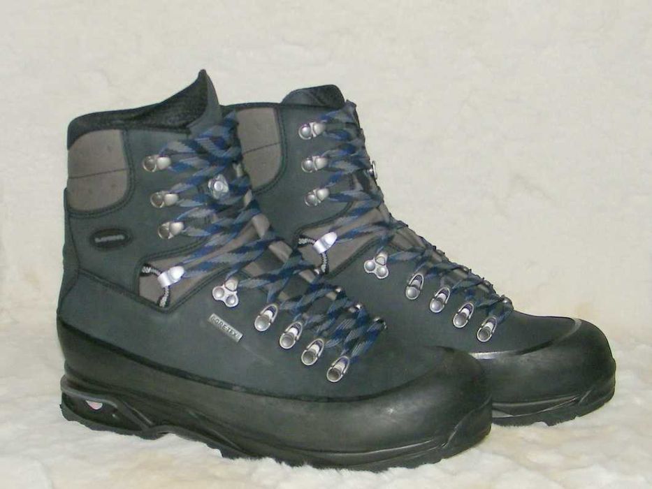 LOWA TIBET PRO GTX VIBRAM - Trekkingowe - rozm. 46 - JAK NOWE !!!
