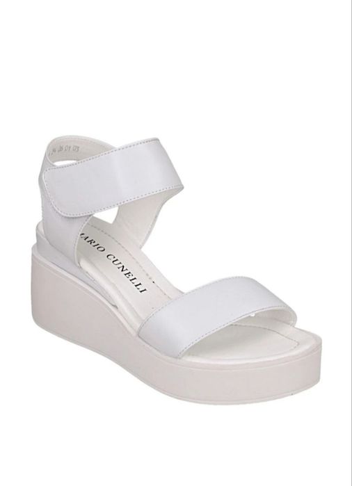 Босоніжки жіночі Mario Cunelli з натуральної шкіри.