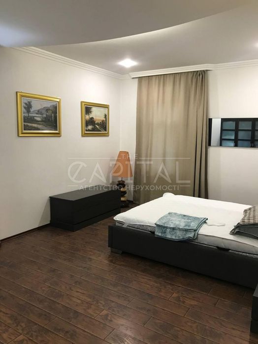 Оренда будинку 250м2,  Солом'янка