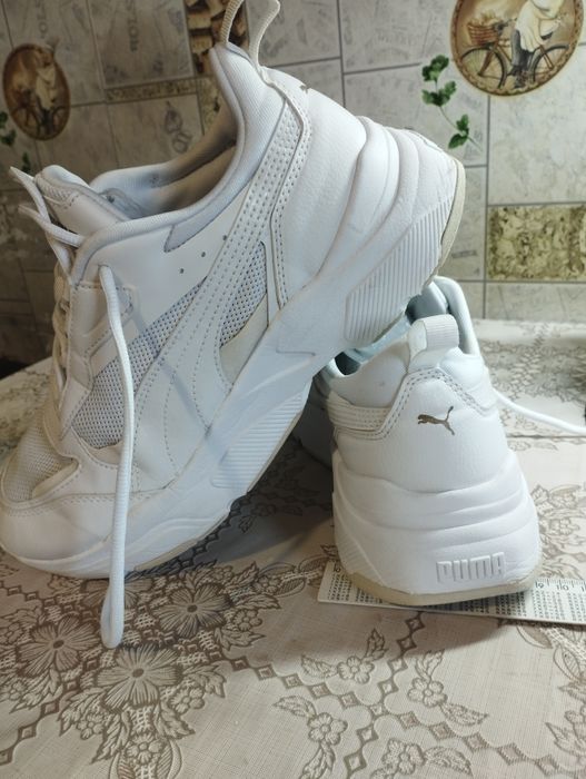 Жіночі кросівки Пума Puma 40 кроссовки