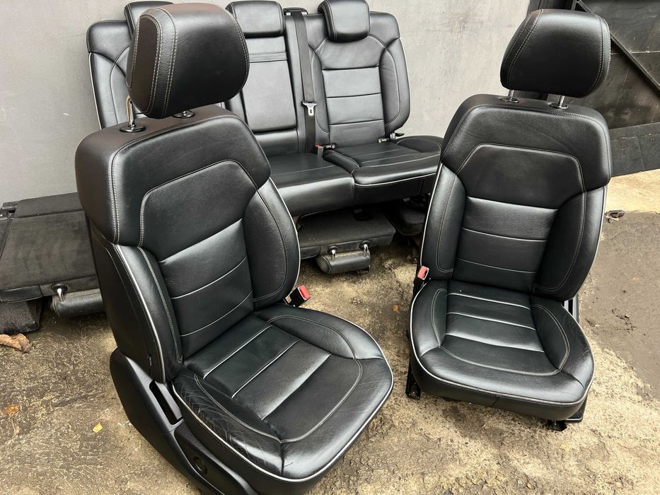 Салон Mercedes ML W166 Передние сиденья МЛ 166 передні сидіння сидушки