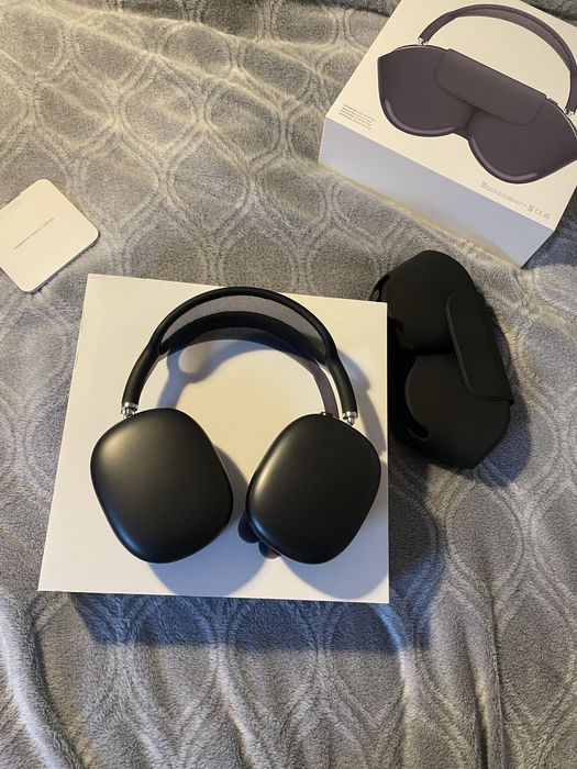 AirPods Max Praticamente novos