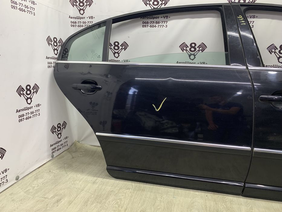 Двері Skoda Superb 1 дверка Шкода Суперб 1 дверка