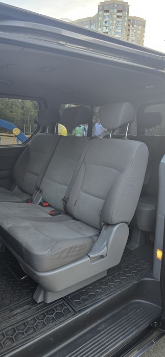 Hyundai H1 Starex