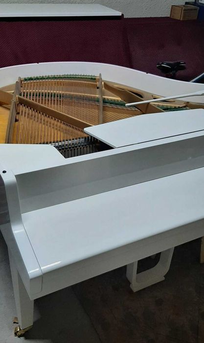 Німецький рояль Geyer 138